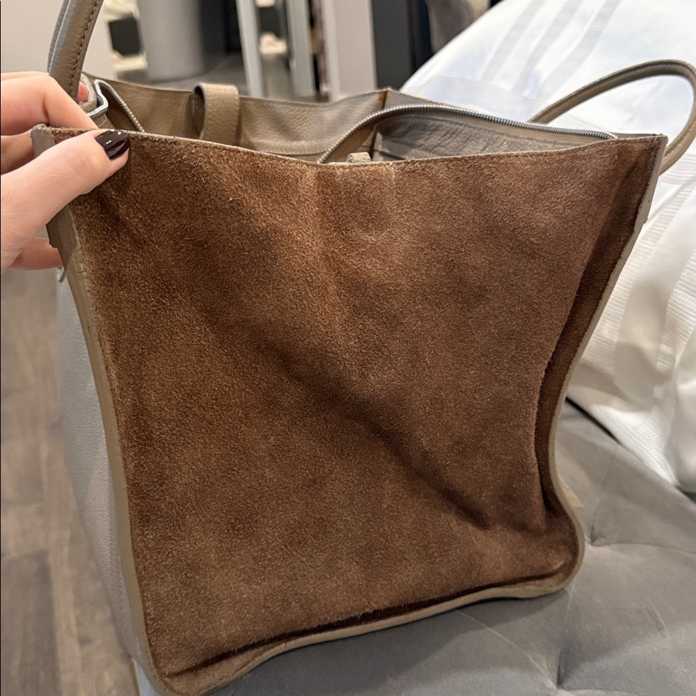 Valentino Tan Leather suede Tote - Picture 5 of 17